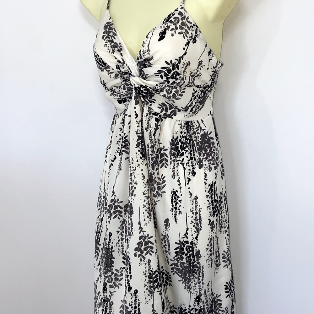 Elegant Maxi Dress White and Black Maxi Dress NWOT Sz Medium - Picture 3 of 7